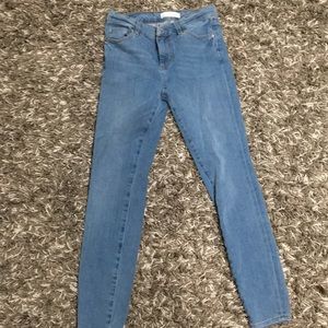Skinny jeans